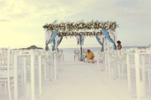 Read more about the article All the details for a memorable wedding reception by Mykonos Catering Services